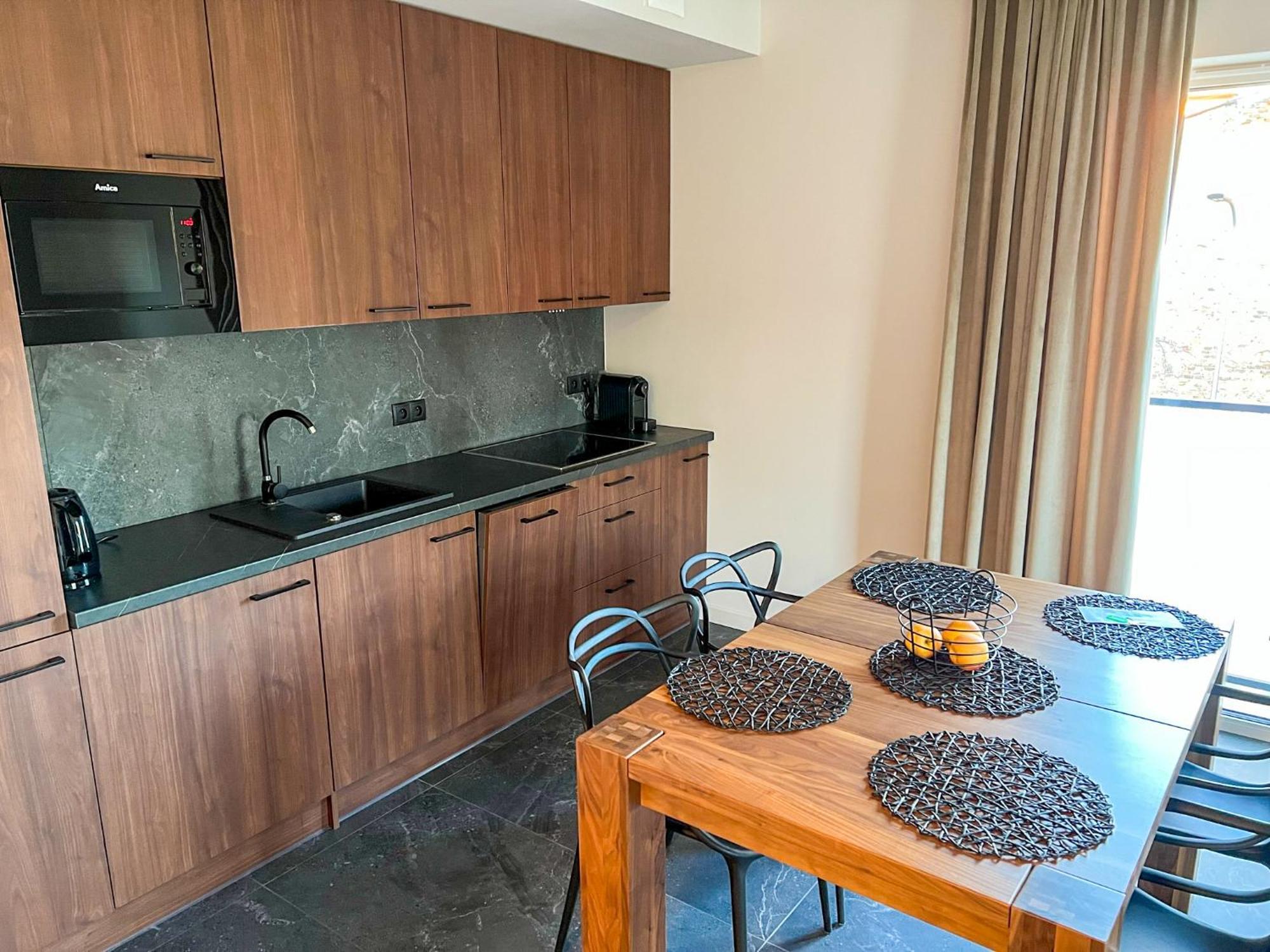 Apartamenty Centrum Park Twardowskiego 4 Zielona Góra Exteriör bild
